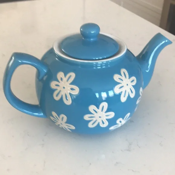 Dimani Tea Pot - Picture 2 of 8